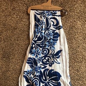 Sarong / Wrap / Pool Cover